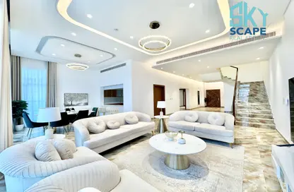 Duplex - 3 Bedrooms - 4 Bathrooms for rent in Seef - Capital Governorate