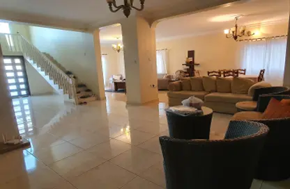 Living Room image for: Villa - 3 Bedrooms - 4 Bathrooms for rent in Alhajiyat - Riffa - Southern Governorate, Image 1