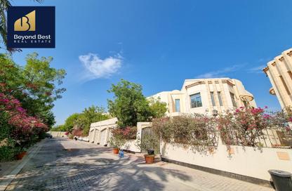 Villa - 4 Bedrooms - 4 Bathrooms for rent in Janabiya - Northern Governorate
