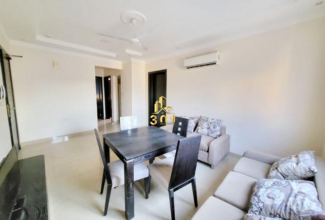 960998 - Property Image 2