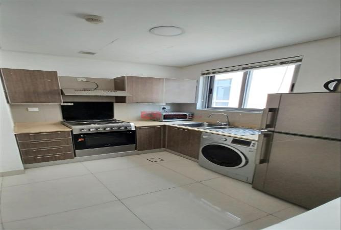905381 - Property Image 3