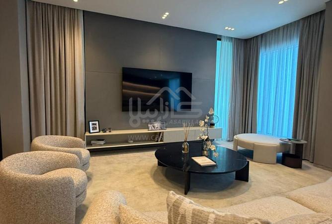 982870 - Property Main Image