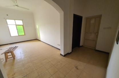 Apartment - 2 Bedrooms - 2 Bathrooms for rent in Saar - Northern Governorate