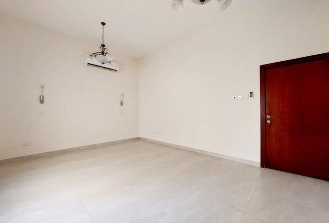 979885 - صورة العقار 2