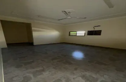 Apartment - 2 Bedrooms - 2 Bathrooms for rent in Malkiyah - Northern Governorate