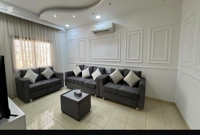 990165 - Property Image 3