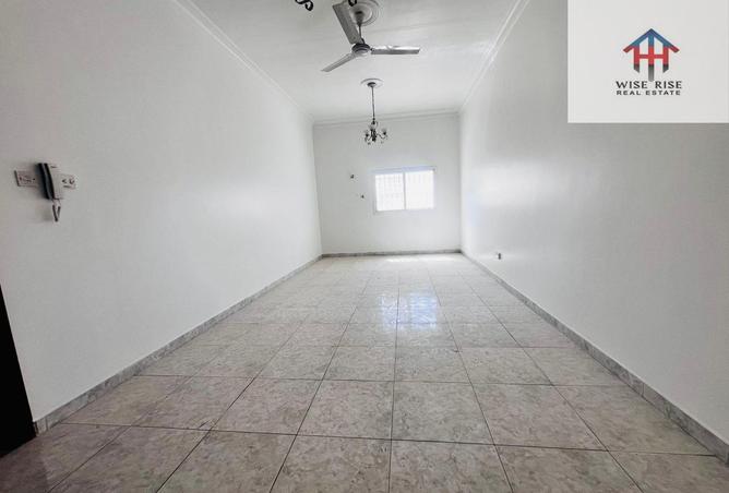 962407 - Property Image 3