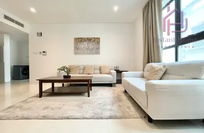 Apartment - 1 Bedroom - 1 Bathroom for rent in Al Burhama - Manama - Capital Governorate