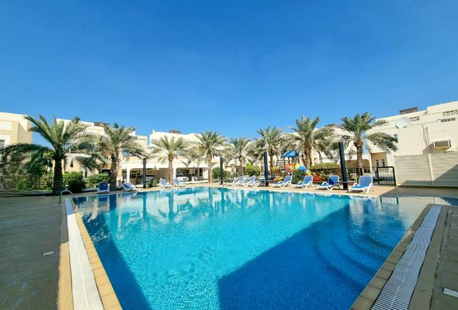 975792 - Property Image 2