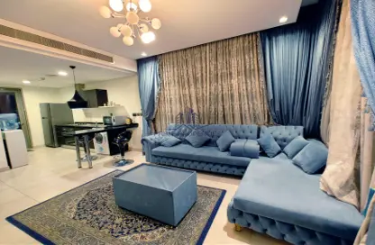 Living Room image for: Apartment - 1 Bedroom - 1 Bathroom for rent in Hoora - Capital Governorate, Image 1