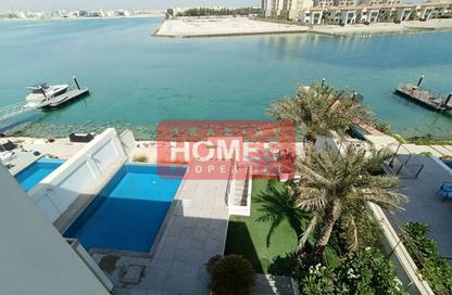 Villa - 4 Bedrooms - 5 Bathrooms for rent in Dilmunia Island - Muharraq Governorate