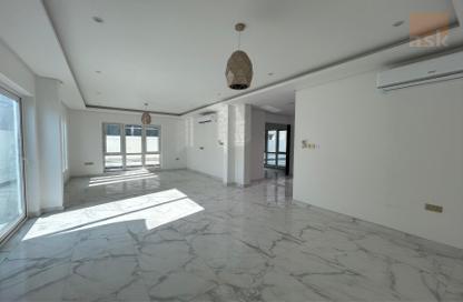 Villa - 4 Bedrooms - 4 Bathrooms for rent in Saar - Northern Governorate