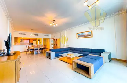 Apartment - 3 Bedrooms - 3 Bathrooms for rent in Al Juffair - Capital Governorate