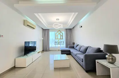 شقة - 2 غرف نوم - 3 حمامات للايجار في شارع أمواج - أمواج - المحرق