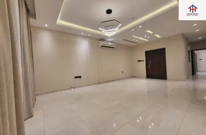 Apartment - 2 Bedrooms - 2 Bathrooms for rent in Hidd - Muharraq Governorate