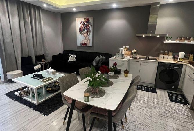 952417 - Property Image 2
