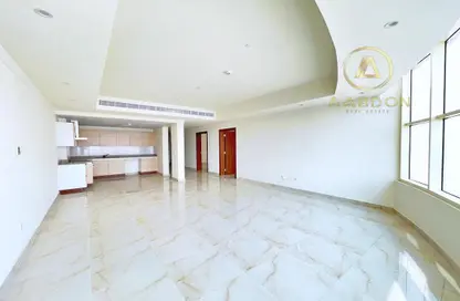 Apartment - 3 Bedrooms - 3 Bathrooms for rent in Hidd - Muharraq Governorate