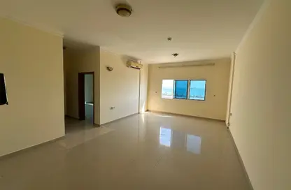 Apartment - 2 Bedrooms - 2 Bathrooms for rent in Hidd - Muharraq Governorate
