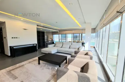 Living Room image for: Apartment - 3 Bedrooms - 4 Bathrooms for rent in Reef Island - Capital Governorate, Image 1