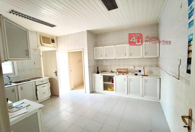 984710 - Property Image 2