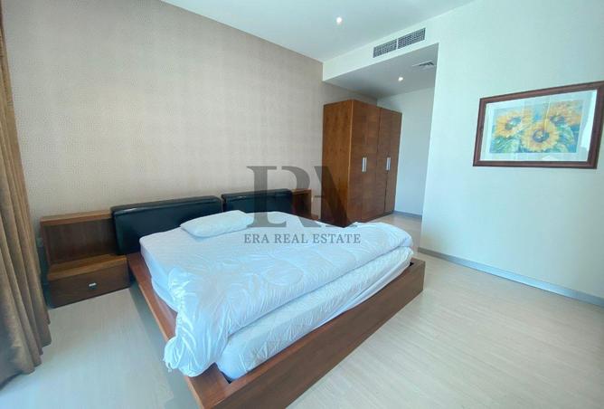 978687 - Property Image 2