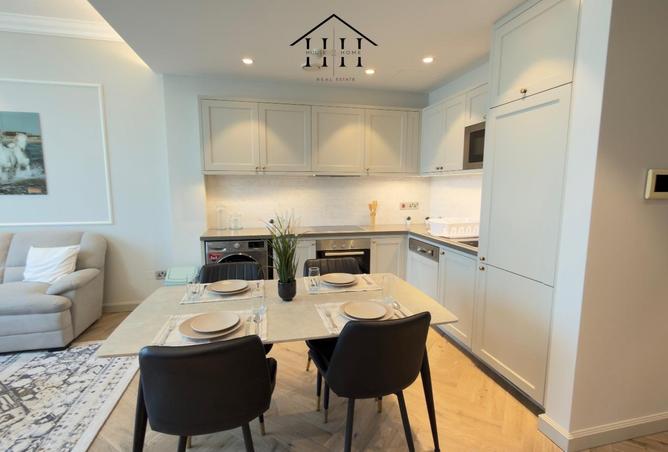 992239 - Property Image 3