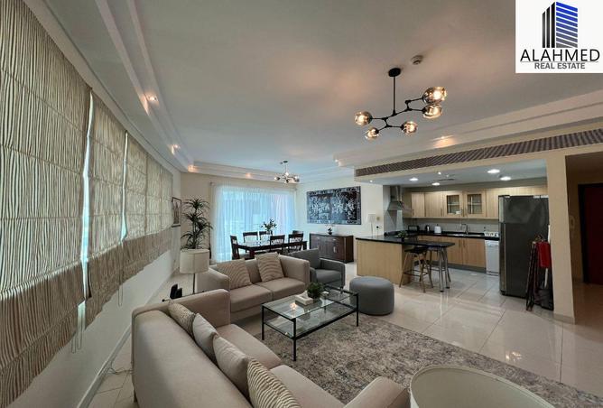 952394 - Property Image 2