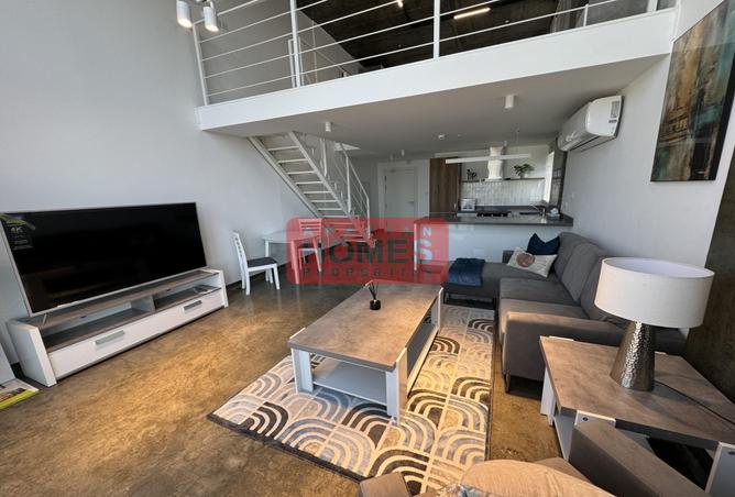 963937 - Property Main Image