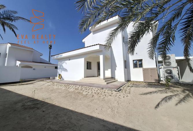 990044 - Property Main Image