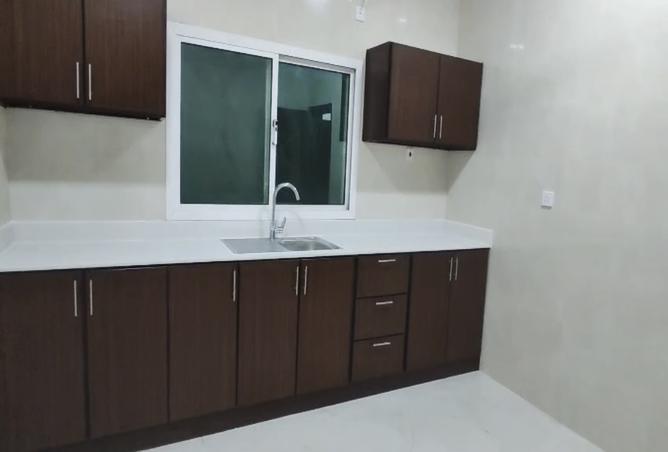 956591 - Property Image 2