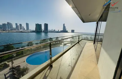 Apartment - 2 Bedrooms - 3 Bathrooms for rent in Reef Island - Capital Governorate