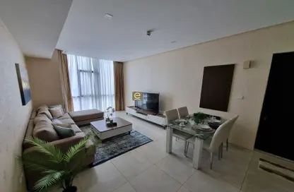 Living / Dining Room image for: Penthouse - 2 Bedrooms - 2 Bathrooms for rent in Al Juffair - Capital Governorate, Image 1