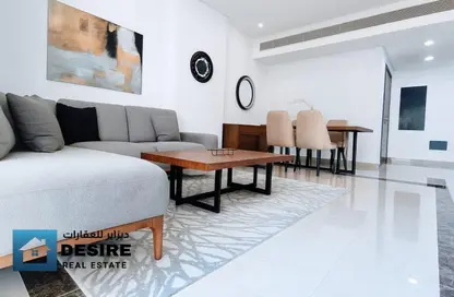 Apartment - 2 Bedrooms - 3 Bathrooms for rent in Al Juffair - Capital Governorate