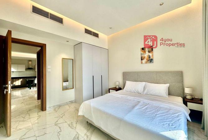 953647 - Property Image 2