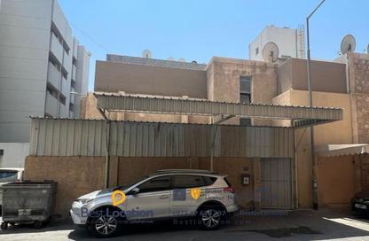 Villa - 4 Bedrooms - 4 Bathrooms for sale in Um Al Hasam - Manama - Capital Governorate