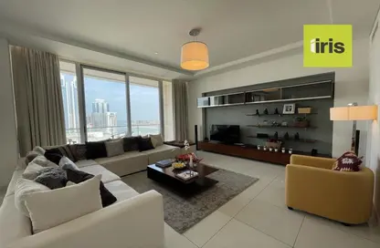 Living Room image for: Apartment - 3 Bedrooms - 3 Bathrooms for rent in Sanabis - Manama - Capital Governorate, Image 1