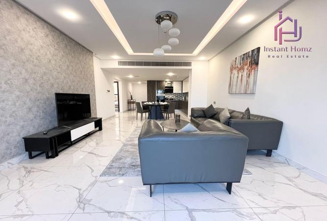 965890 - Property Image 2