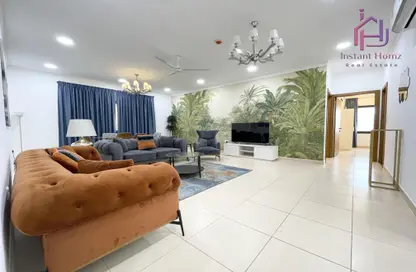 Apartment - 2 Bedrooms - 3 Bathrooms for rent in Janabiya - Northern Governorate