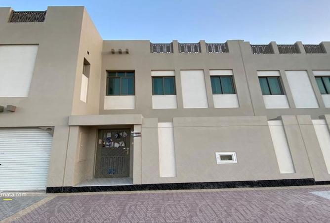 976804 - Property Main Image