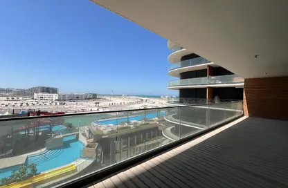 Apartment - 2 Bedrooms - 4 Bathrooms for sale in Hanging Garden - Dilmunia Island - Muharraq Governorate
