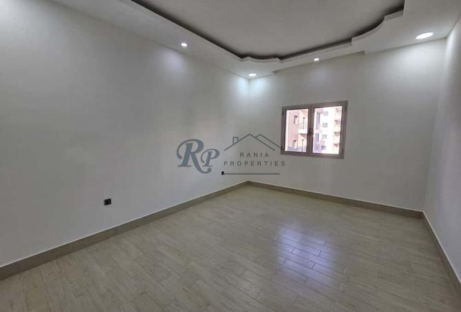 957584 - صورة العقار 2