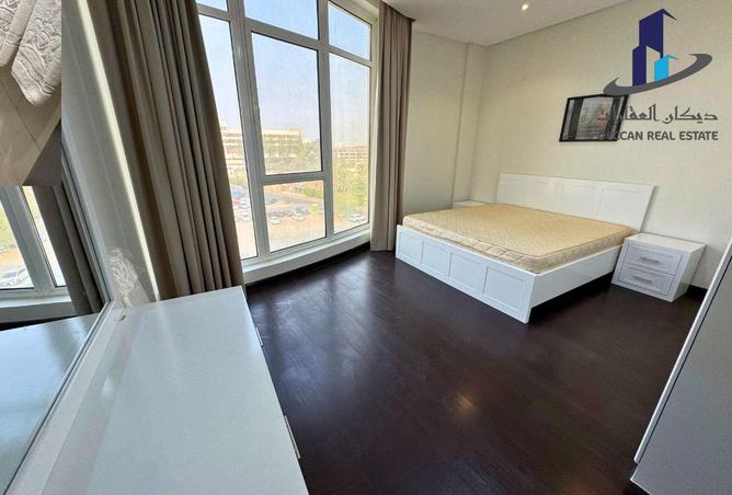 965307 - Property Image 2