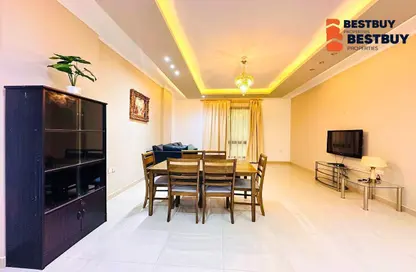 Apartment - 2 Bedrooms - 2 Bathrooms for rent in Al Juffair - Capital Governorate