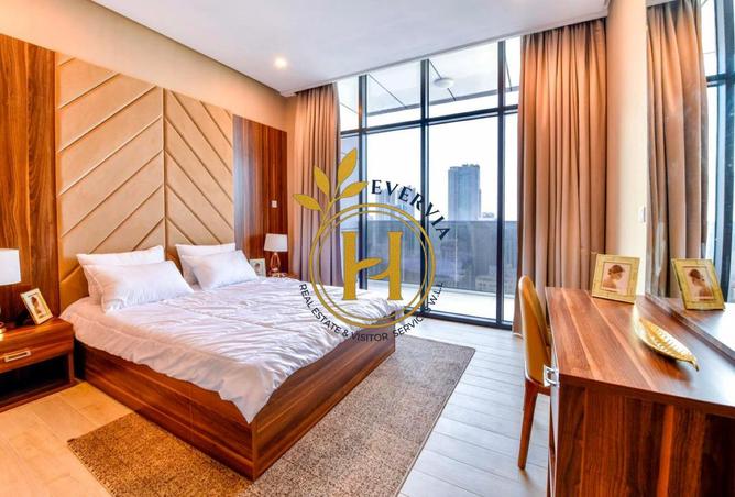 984351 - Property Image 3