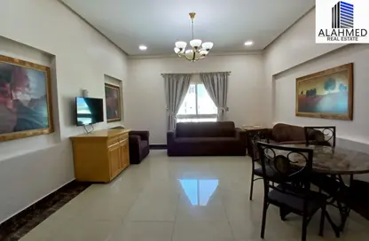Apartment - 2 Bedrooms - 2 Bathrooms for rent in Al Burhama - Manama - Capital Governorate