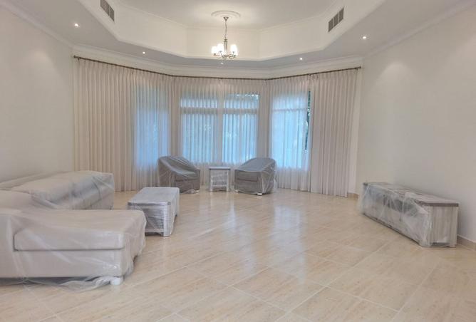 963635 - Property Main Image