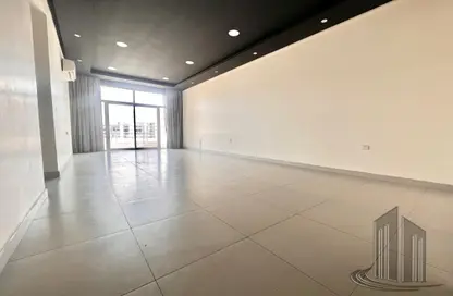 Empty Room image for: Apartment - 4 Bedrooms - 4 Bathrooms for sale in Hidd - Muharraq Governorate, Image 1