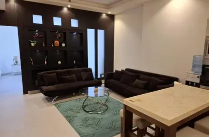 Apartment - 1 Bedroom - 1 Bathroom for rent in Al Juffair - Capital Governorate