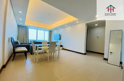 Apartment - 2 Bedrooms - 3 Bathrooms for rent in Busaiteen - Muharraq Governorate