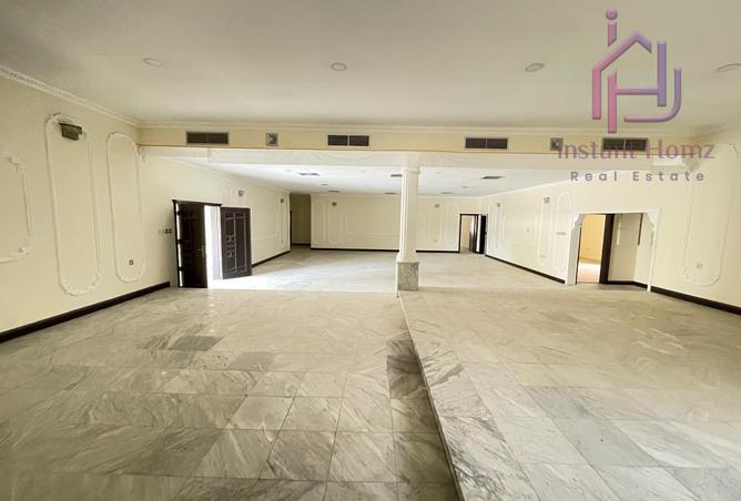 955138 - Property Main Image